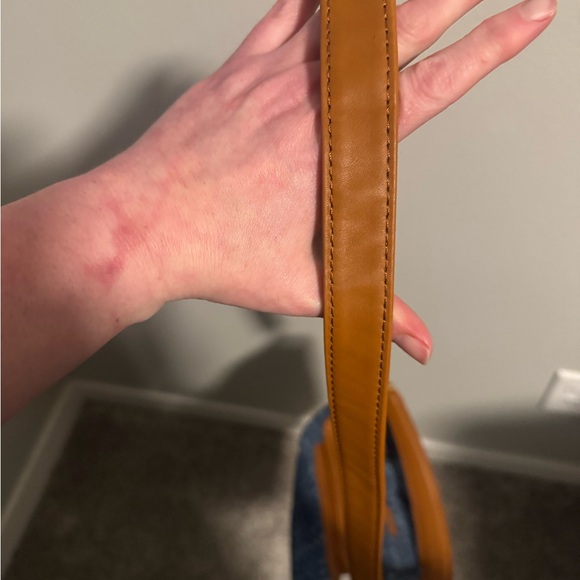 NWT Hammitt Morgan Denim Shoulder and Crossbody Strap Bag NWT Retail $475 - Picture 7 of 11